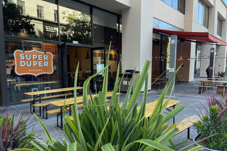 superduperburgers 768x512